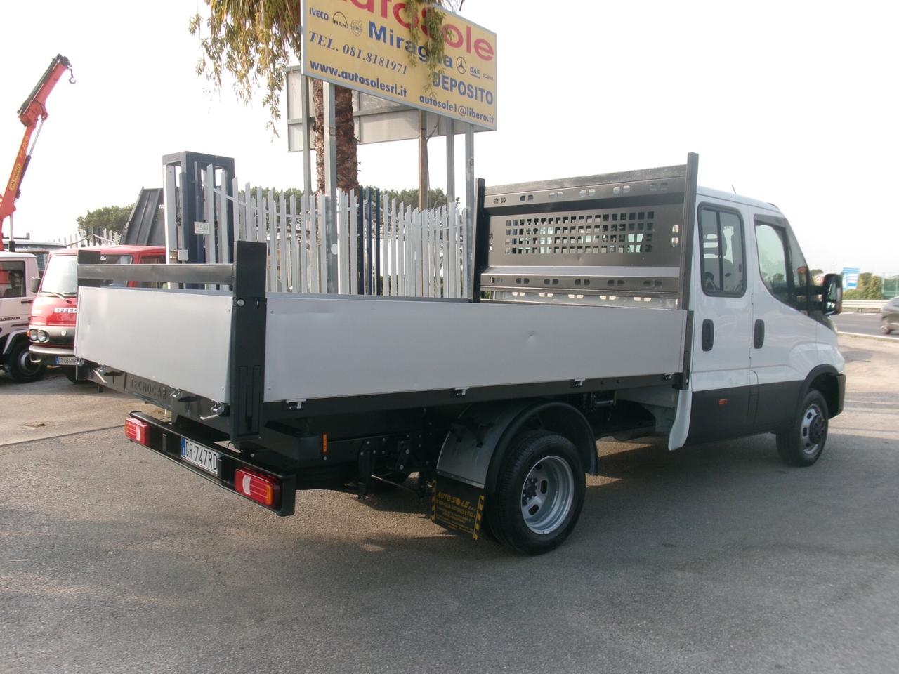Iveco Daily 35C14 2.3 140CV DOP CAB 7 POSTI, RIBALTABILE **35000 KM**