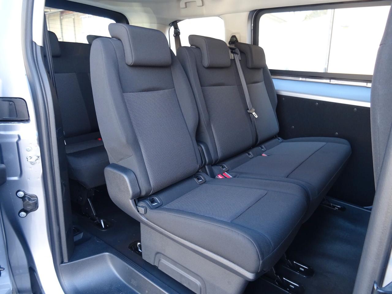 Peugeot Expert HDi 180 S&S EAT8 PL-TN 9 POSTI