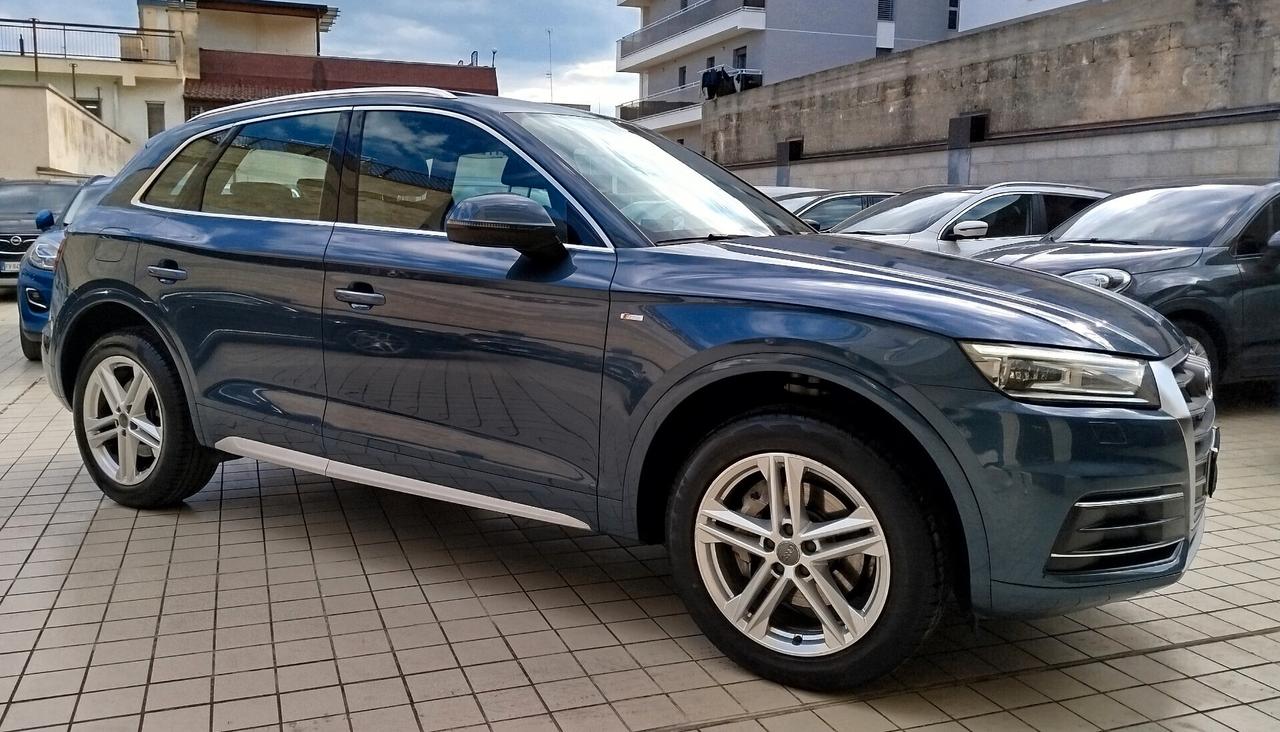 Audi Q5 2.0 TDI quattro S tronic line