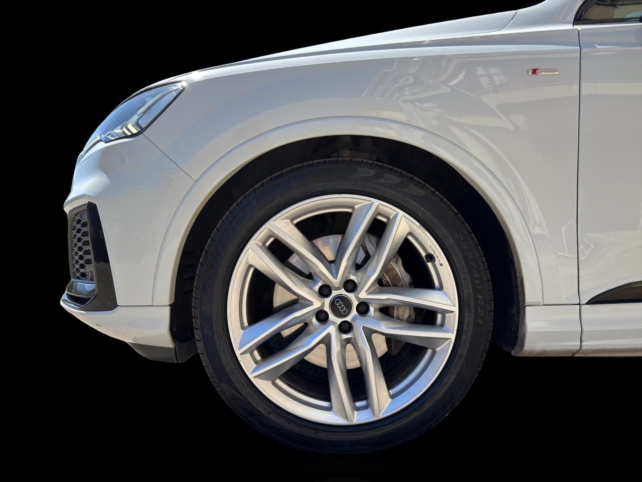 Audi Q7 50 TDI 7 P. STRAFULL PERFETTA!