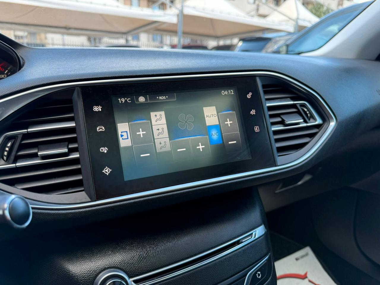 Peugeot 308 BlueHDi 150 S&S SW Allure