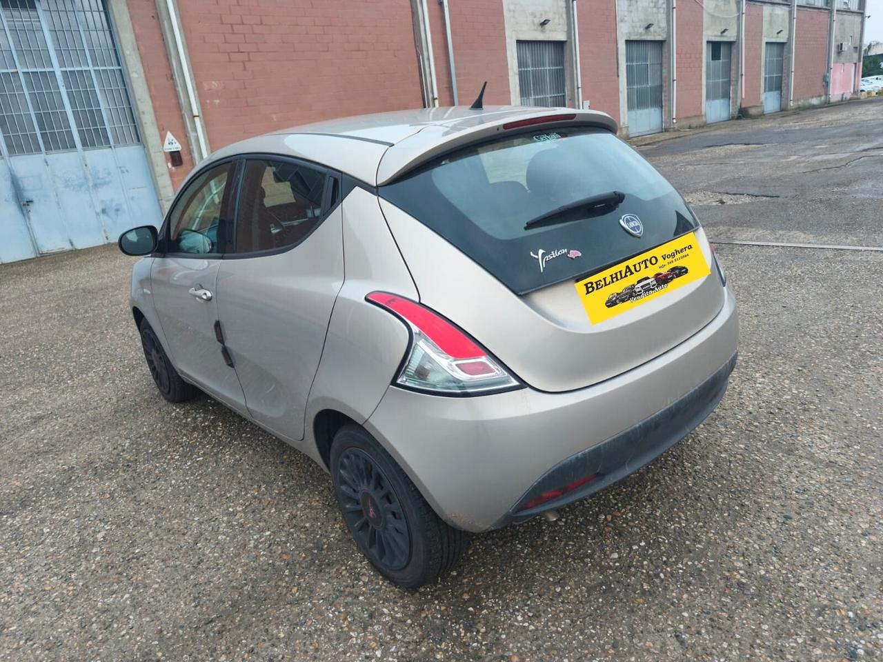 Lancia Ypsilon 2014---1.2 Benzina Neopatentati