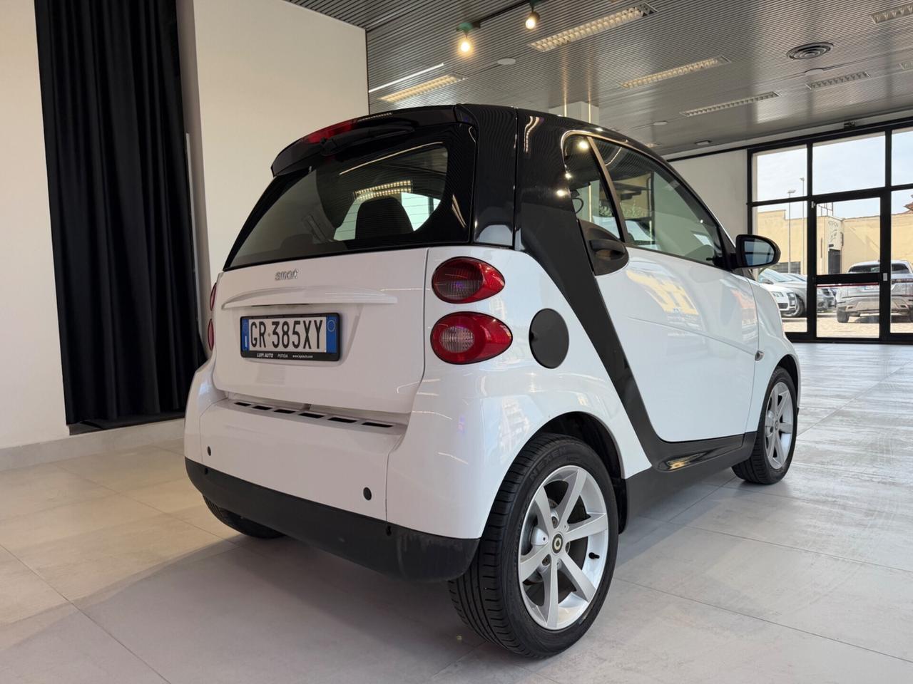 Smart ForTwo 1000 62 kW coupé pulse
