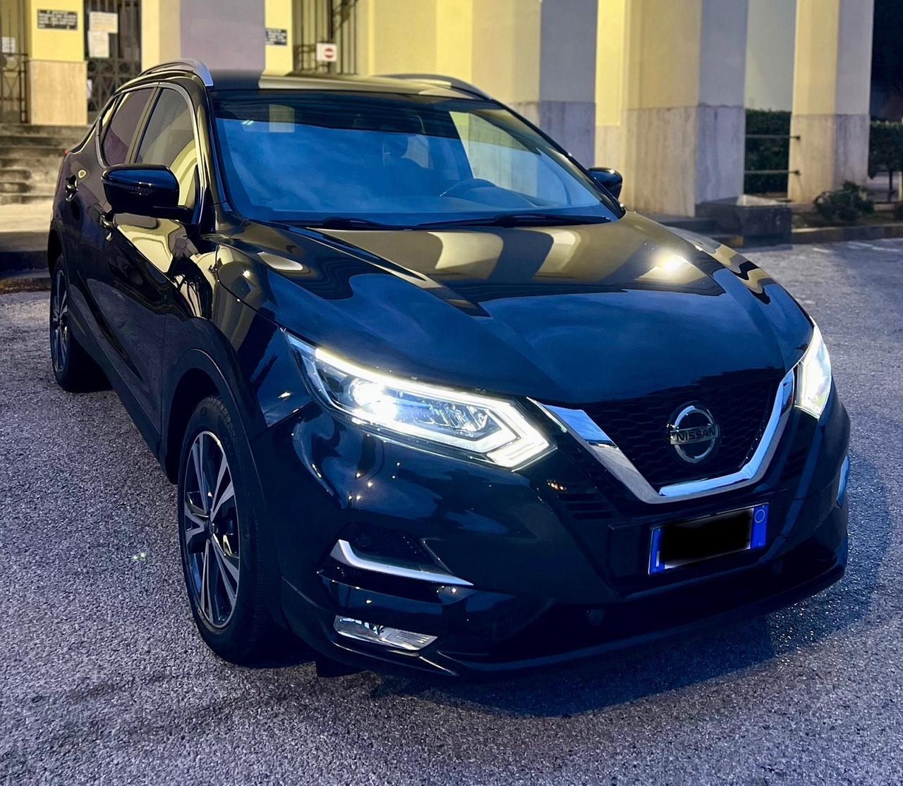 Nissan Qashqai 1.5 dCi Cambio Automatico Tekna Acc.Permute