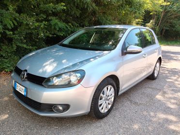 Volkswagen Golf 6 Diesel 1.6 TDI DPF Comfortline