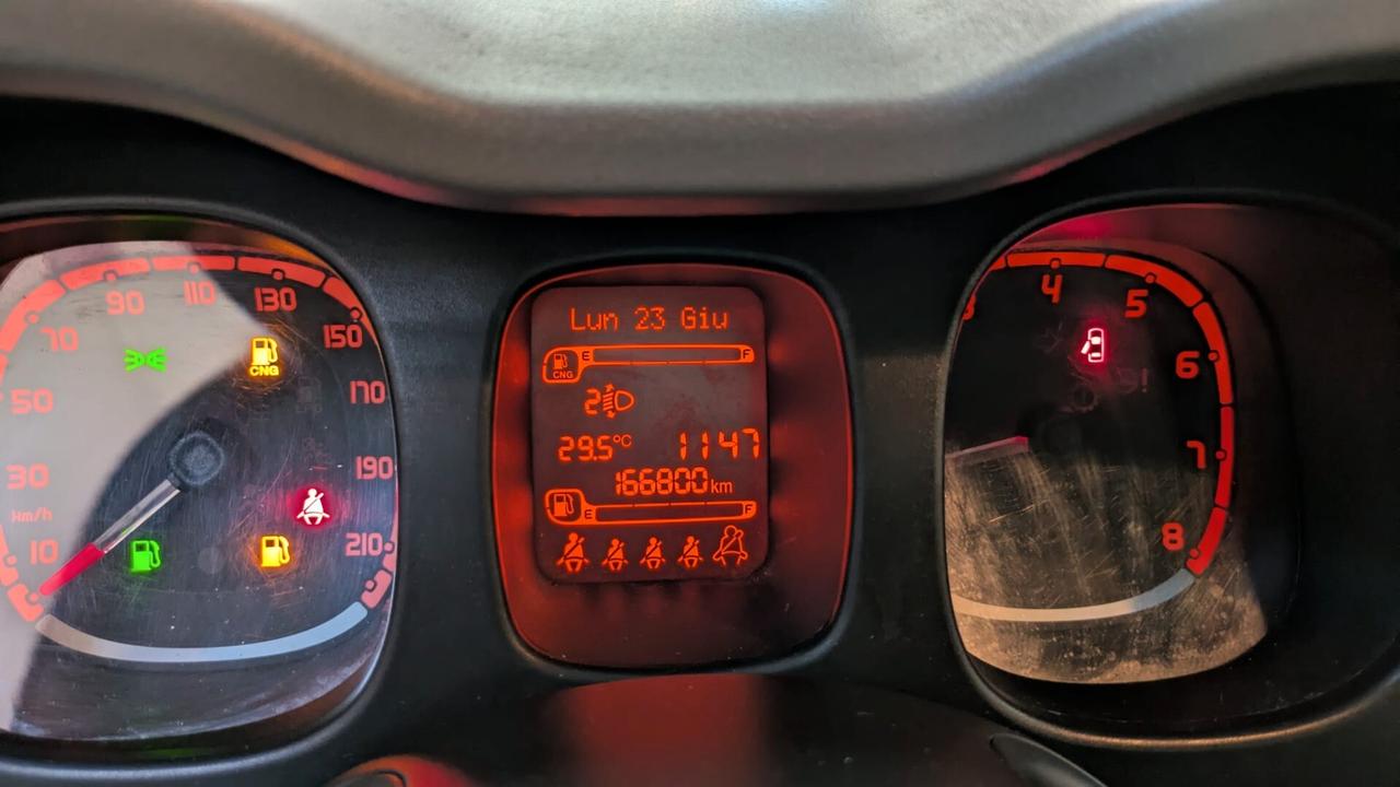 Fiat Panda 0.9 TwinAir Turbo Natural Power Lounge