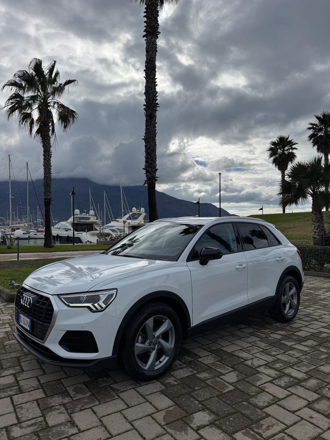 Audi Q3 45 TFSI e S tronic