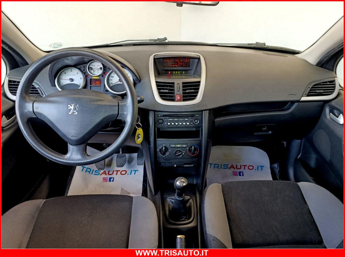 PEUGEOT 207 1.4 HDI 5p NEOPATENTATI