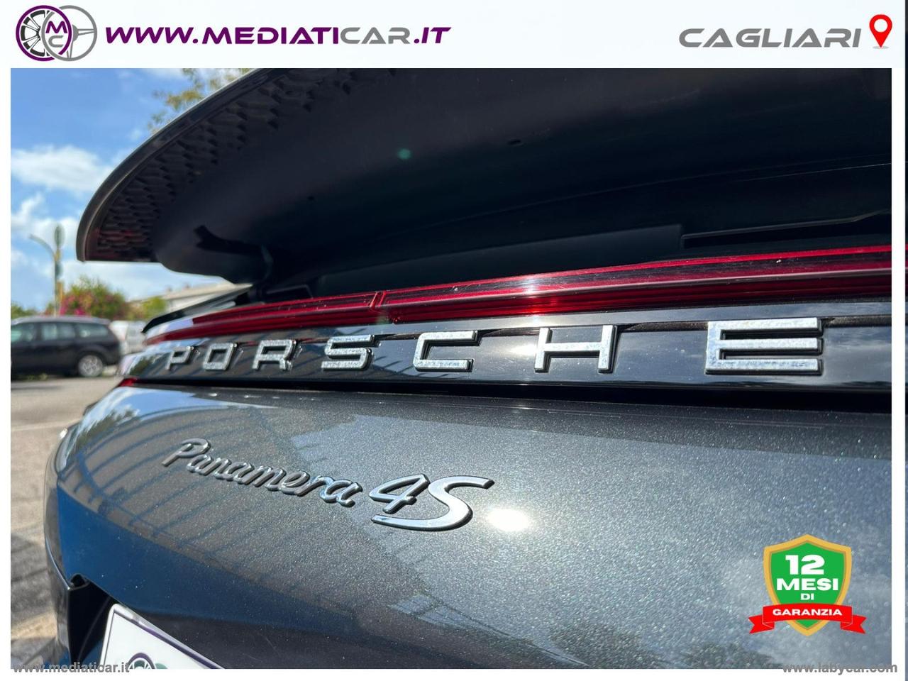PORSCHE Panamera 4S