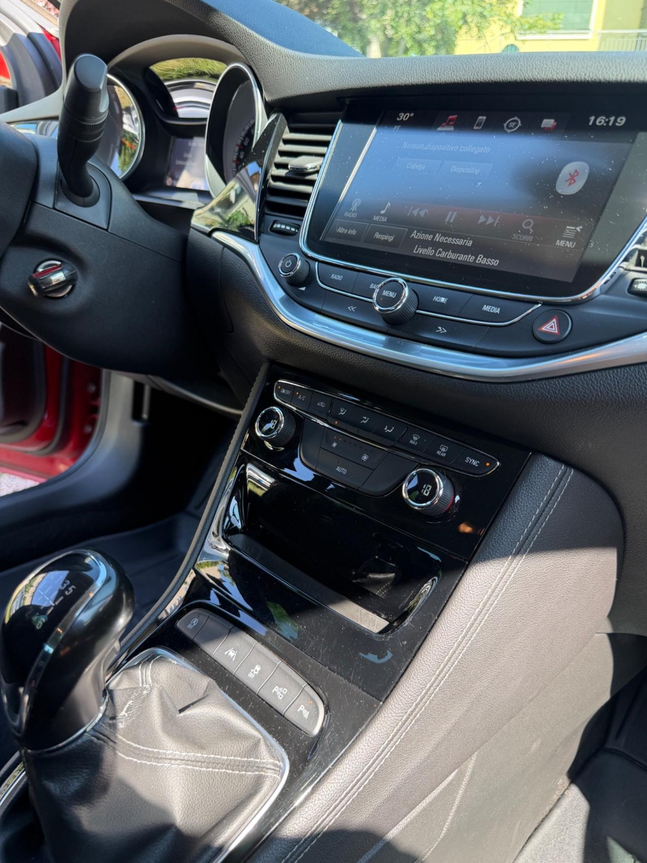 Opel ASTRA PREMIUM KMCERT GARANZ UNICOPR