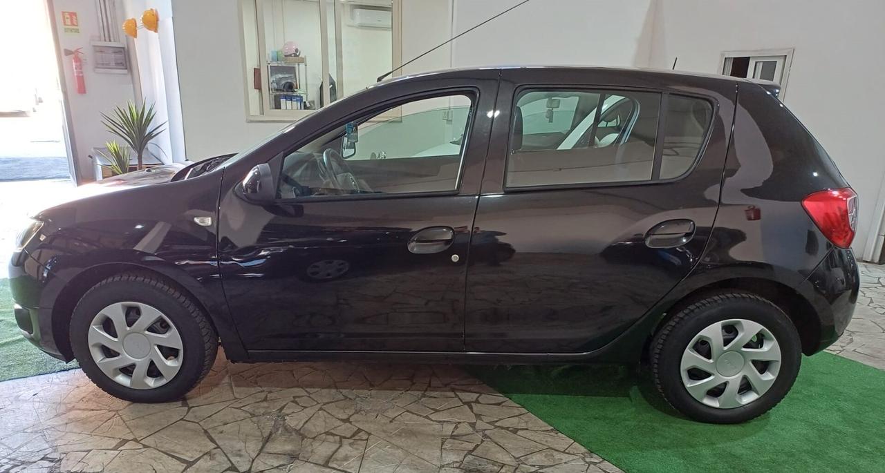 Dacia Sandero GPL DI SERIE - 2015