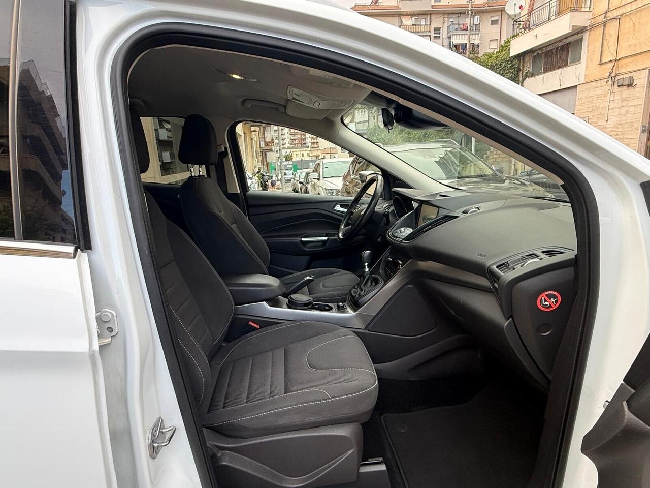 Ford Kuga 2.0 TDCI 150 CV S&S 4WD Titanium