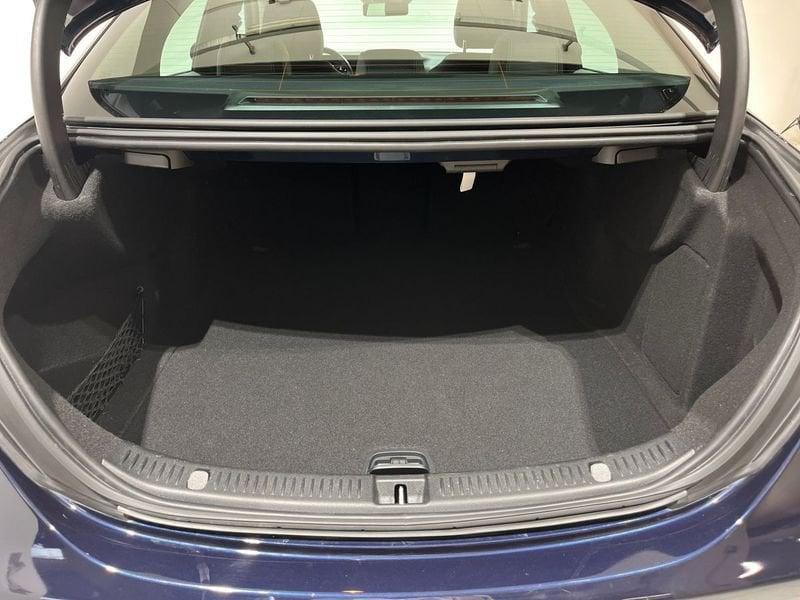 Mercedes-Benz Classe E E 220d 4Matic Auto Business Sport