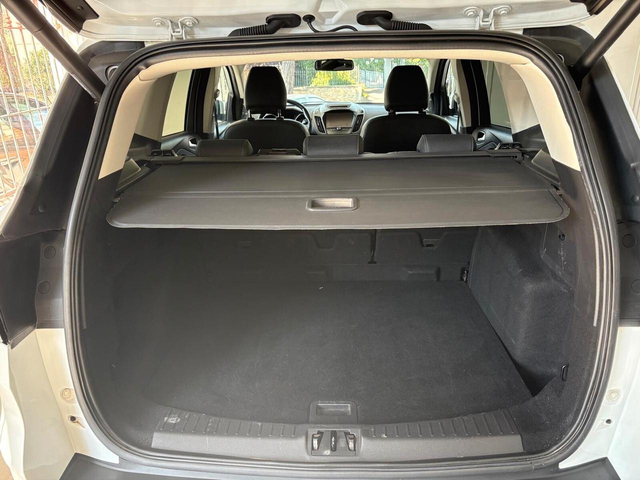 Ford Kuga 1.5 TDCI 12 MESI DI GARANZIA COMPLETA !!!!