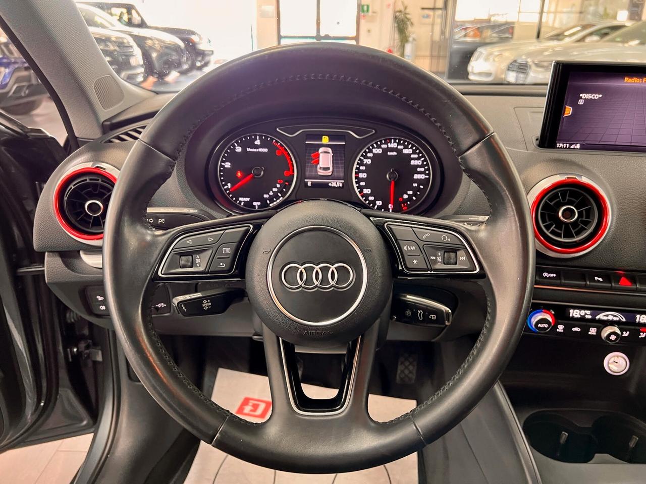 Audi A3 1.6 TDI 116 CV Business
