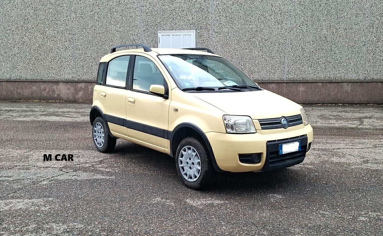 Fiat Panda 1.2 4x4 Climbing