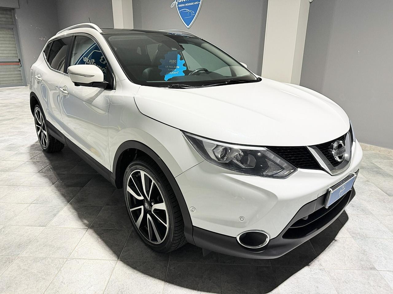 NISSAN QASHQAI 1.6DCI X-TRONIC TEKNA 360 FULL LED