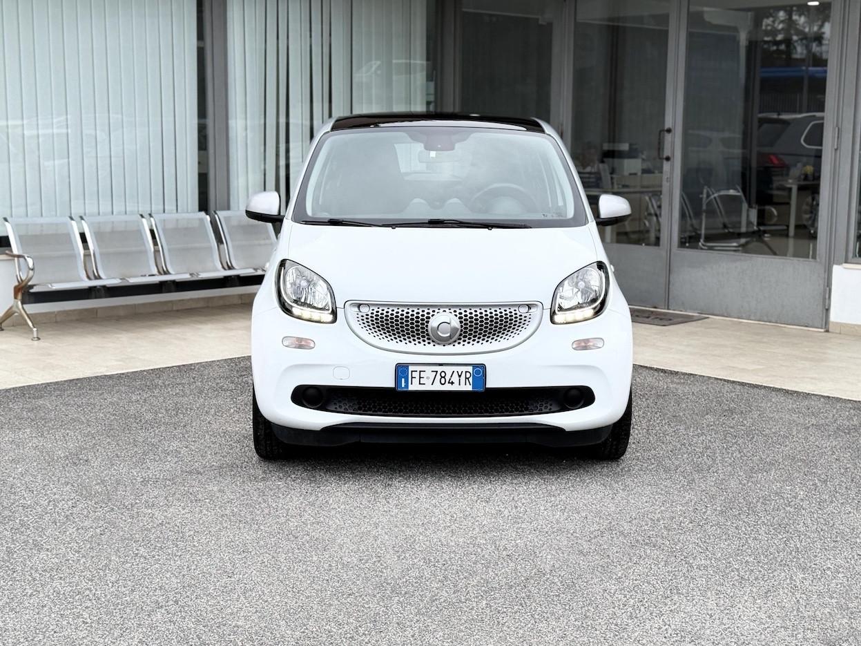 Smart ForFour 1.0 Benzina 71CV E6 Neo. Automatica - 2016