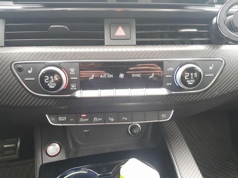 Audi RS4 RS4 2.9 TFSI tiptronc quattro Avant