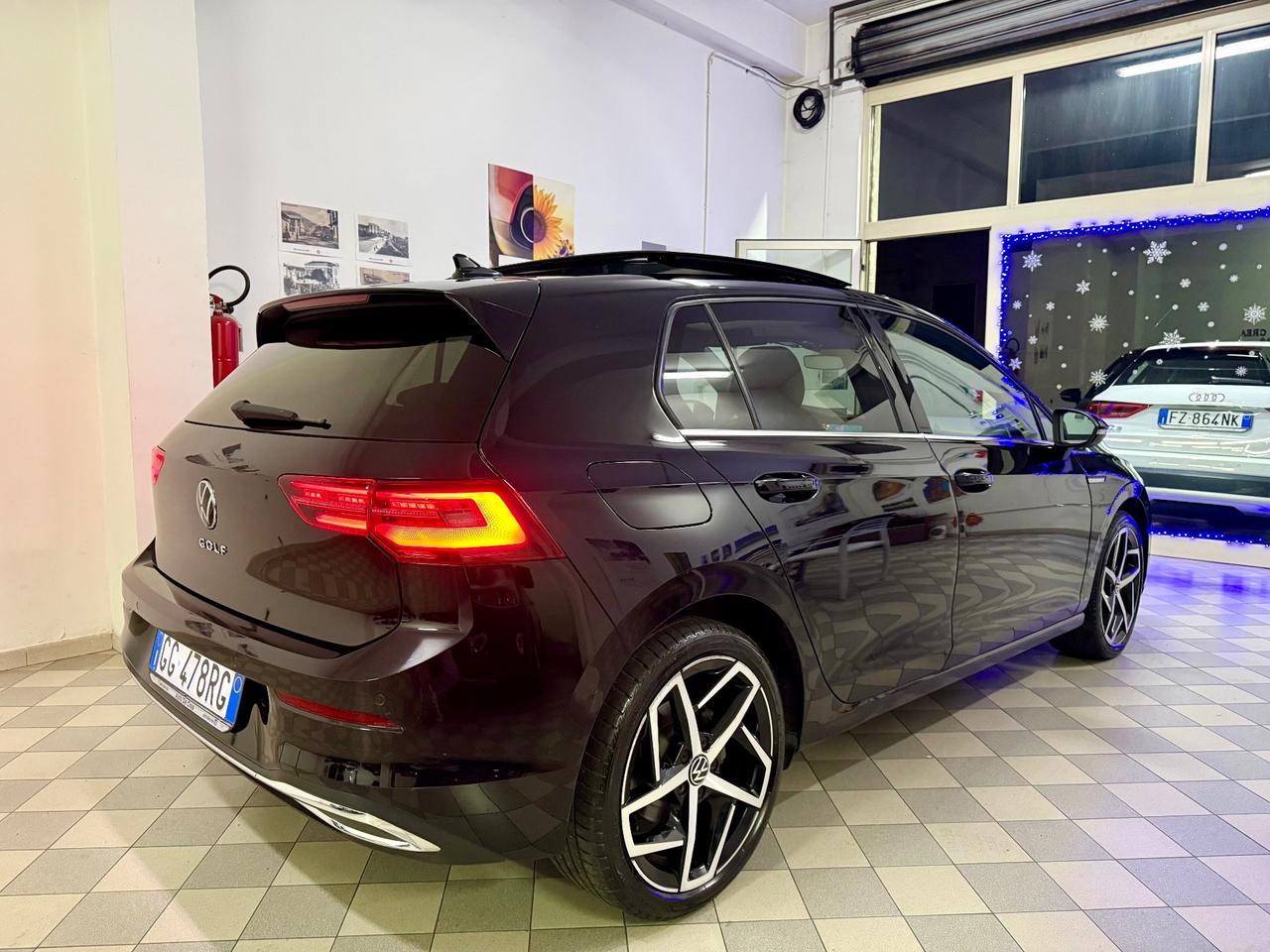 Volkswagen Golf 2.0 TDI 150 DSG Style km 24.000 tetto