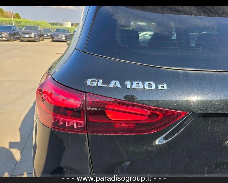 Mercedes-Benz GLA 2477 Nuova 180 d Automatic