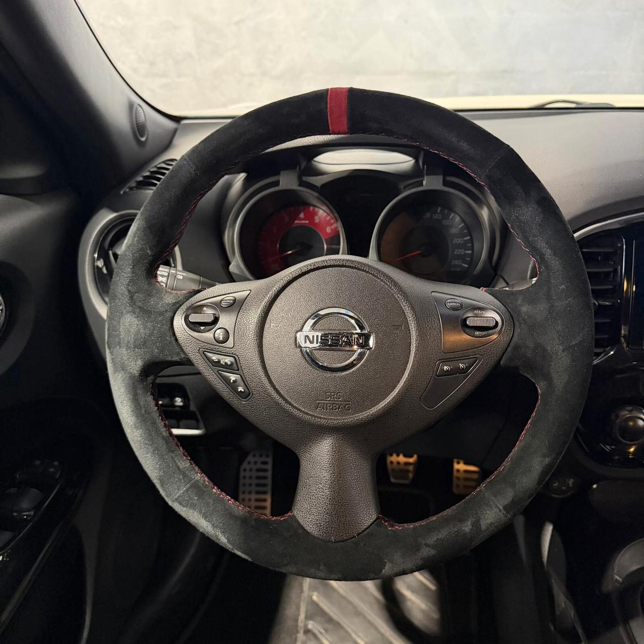 Nissan Juke 1.6 DIG-T 200 Nismo