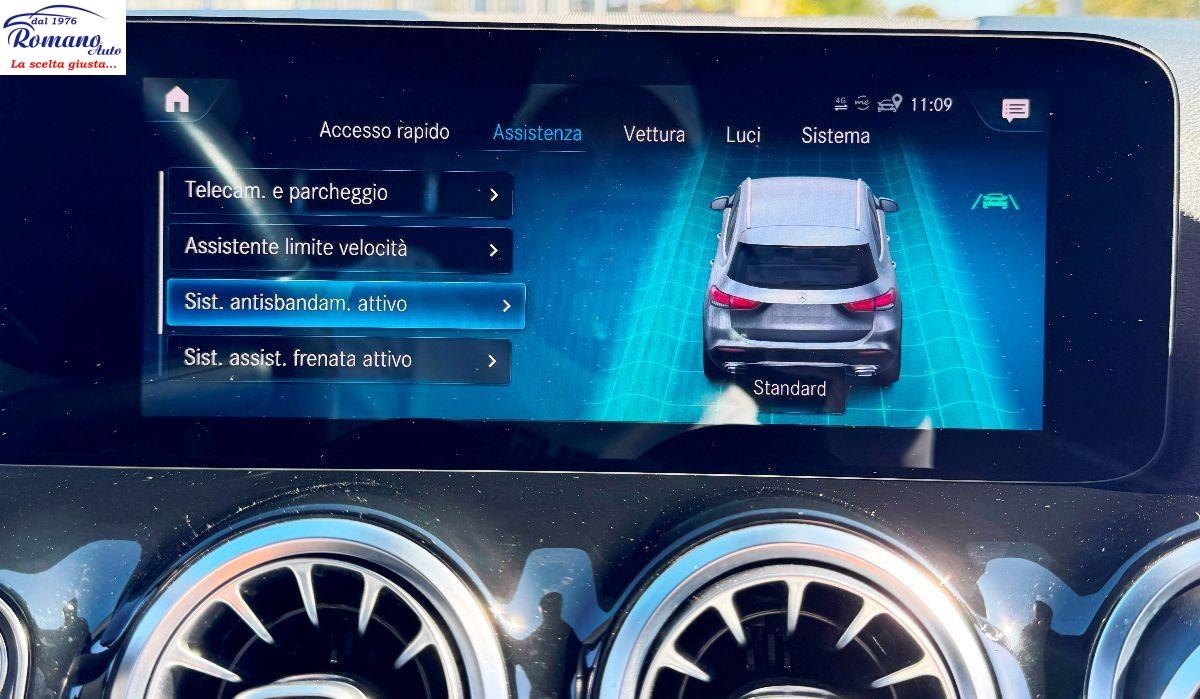 MERCEDES - Classe GLA - 200 d Automatic Sport#PACK LUCI AMBIENTE!