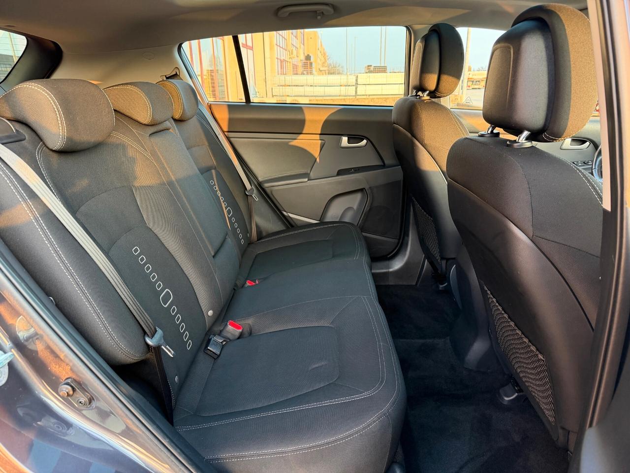 Kia Sportage 1.6 ECO GPL+ 2WD, TETTO APRIBILE/PANORAMICO