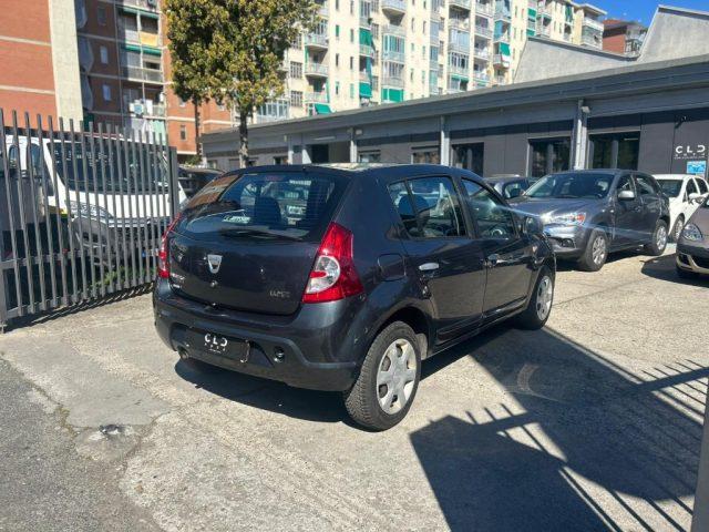 DACIA Sandero 1.4 8V Lauréate