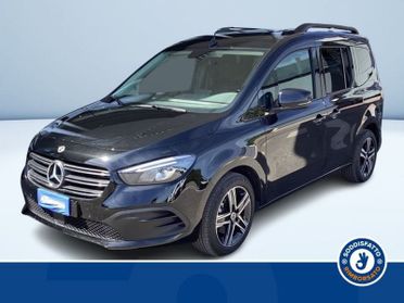 Mercedes-Benz Classe T 180 d AT