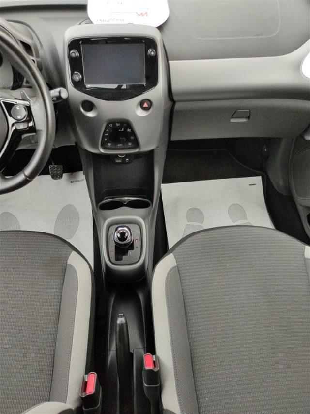 TOYOTA Aygo Connect 1.0 VVT-i CARPLAY,TELECAMERA,CLIMA