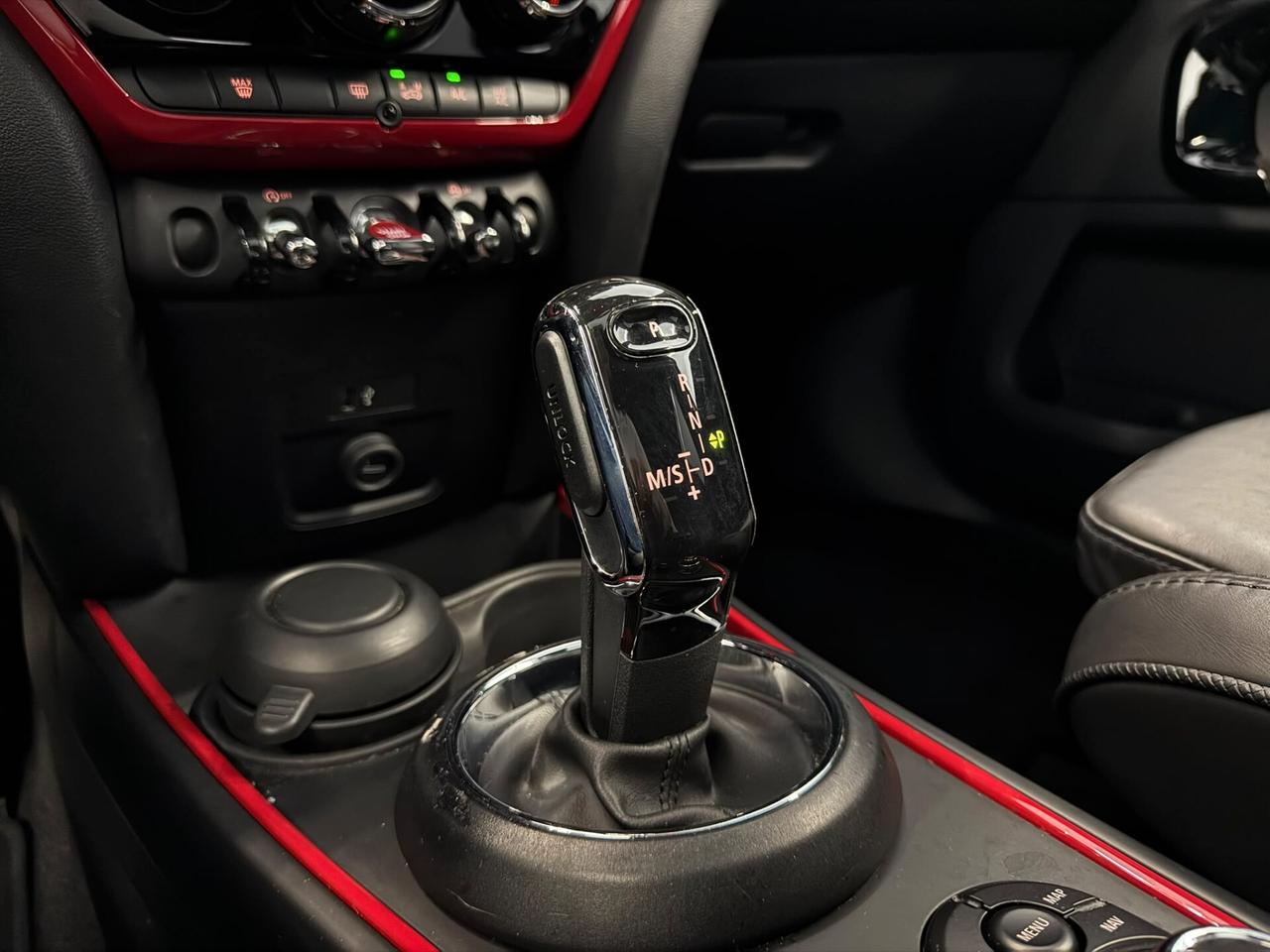 Mini Cooper SD Countryman 2.0 Business Automatica