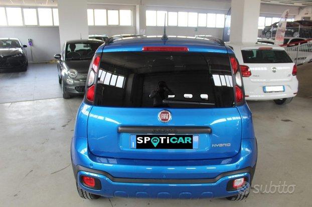 FIAT Panda 1.0 FireFly S&S Hybrid Cross