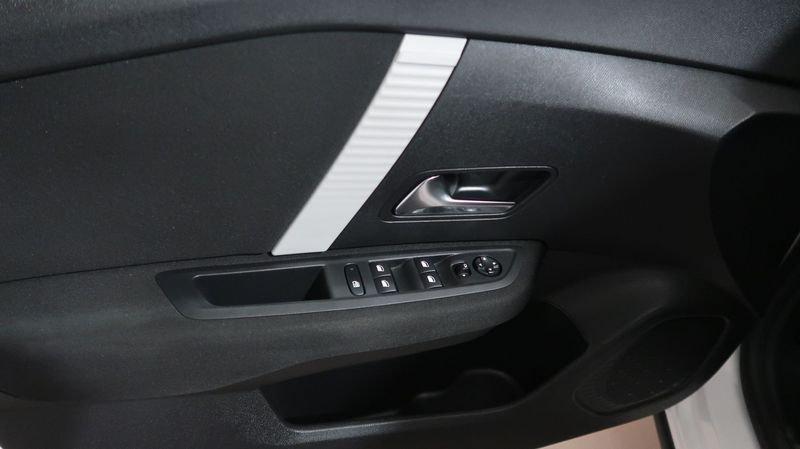 Citroën C4 C4 PureTech 130 S&S Feel #RETRO CAMERA#CARPLAY#