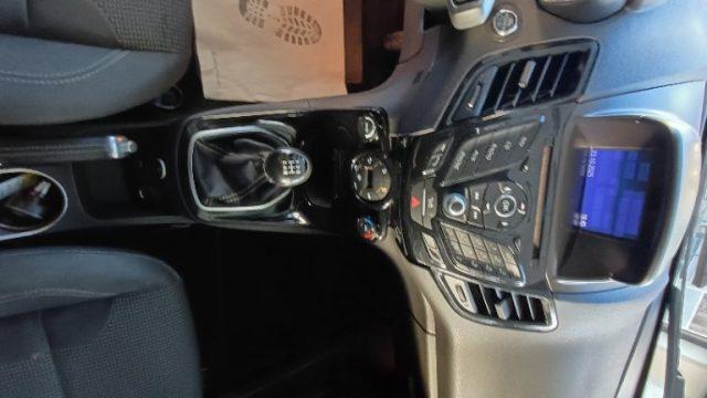 FORD Fiesta 1.4 5p. Bz.- GPL Titanium