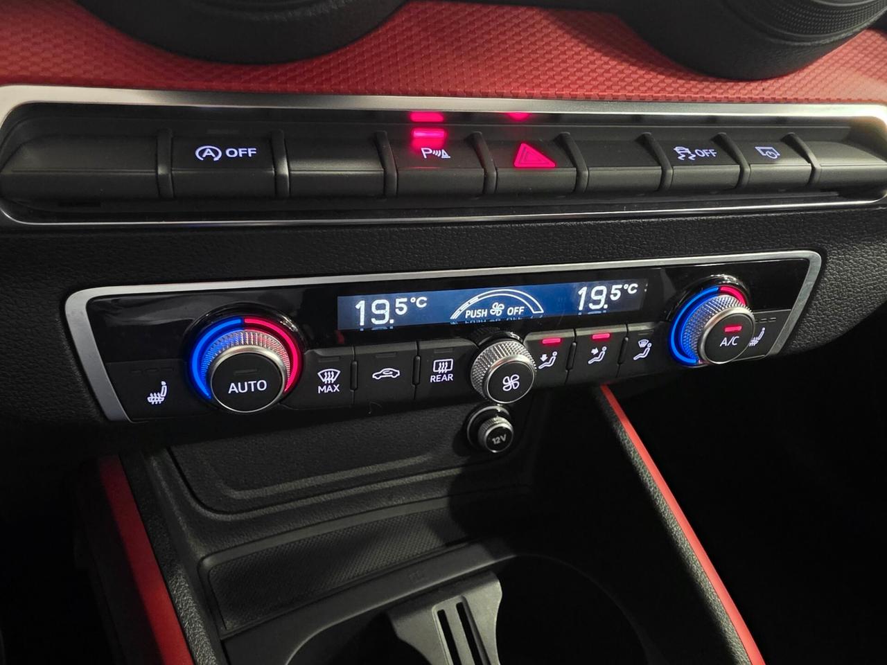 Audi Q2 30 TDI S tronic Business Design