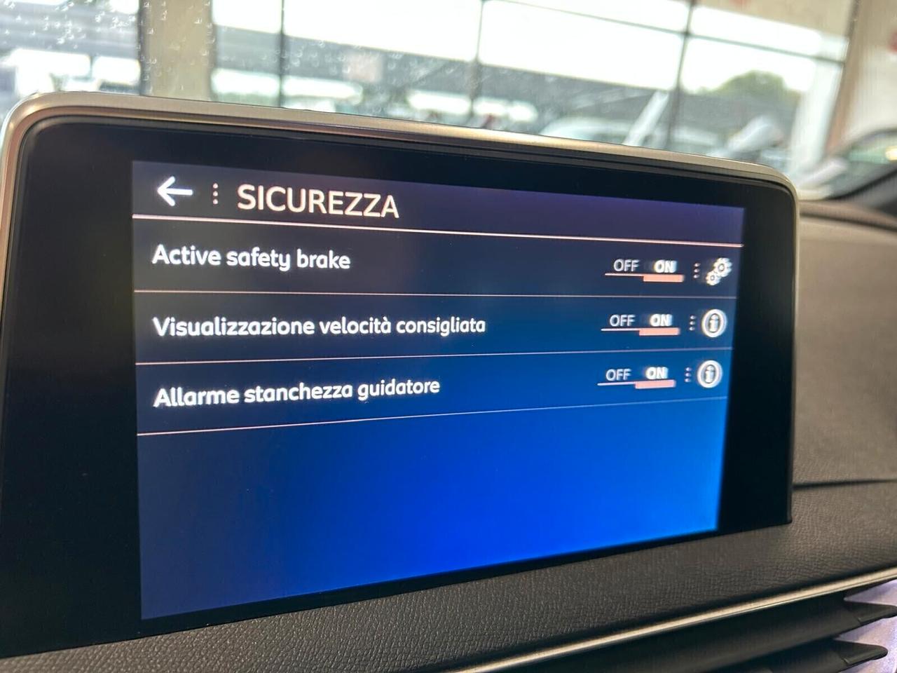 Peugeot 5008 GT LINE BlueHDi 130 EAT8 SPOTICAR