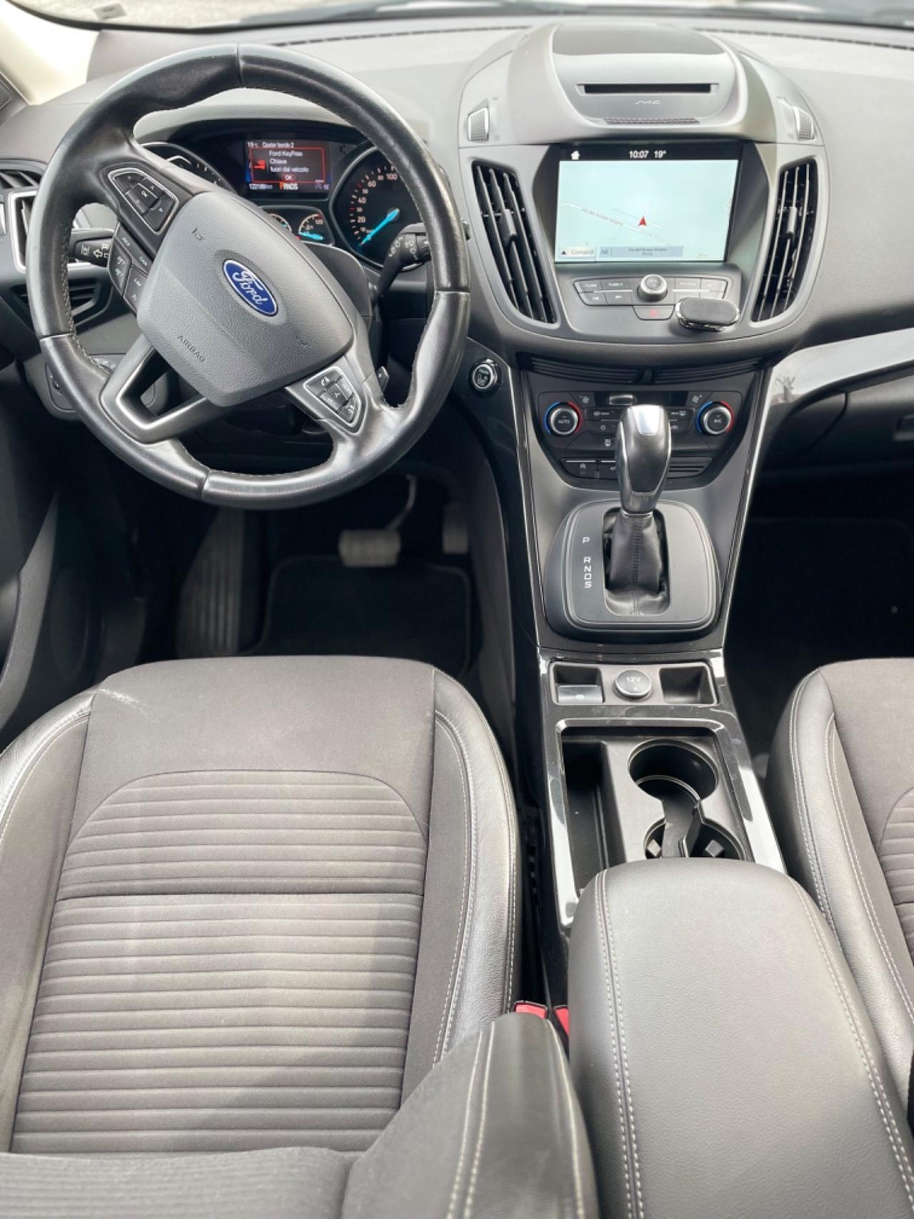 Ford Kuga 2.0 TDCI 150 CV S&S 4WD Powershift Vignale