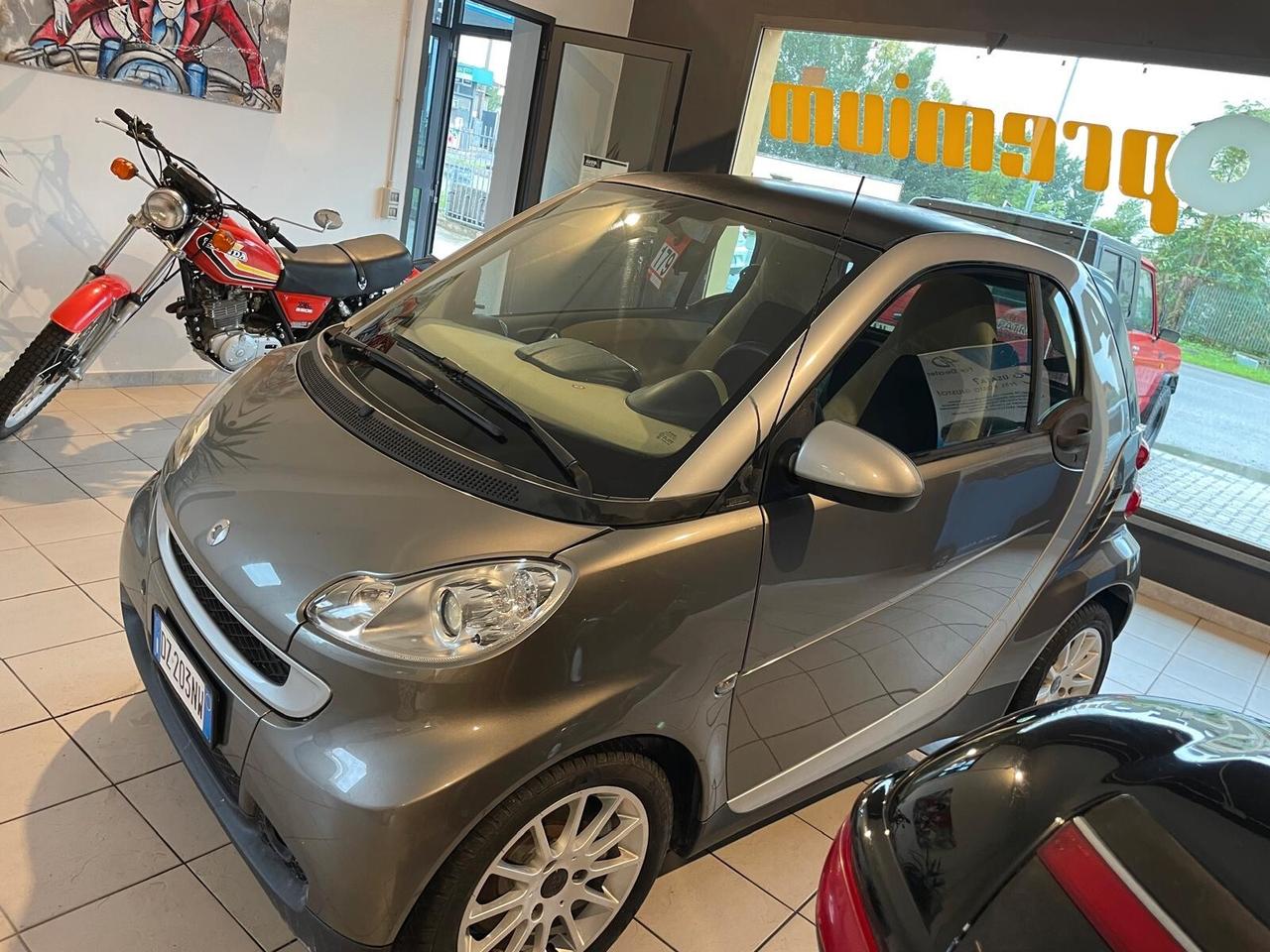 Smart ForTwo 1000 52 kW coupé passion