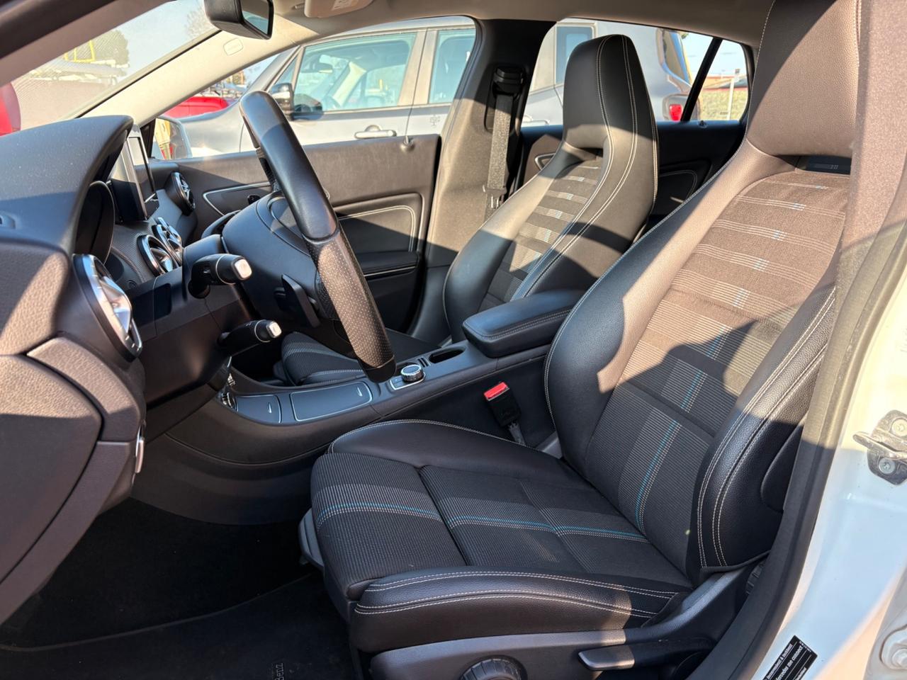 Mercedes-benz CLA 180 Shooting Brake Sport - NEOPATENTATI - E6