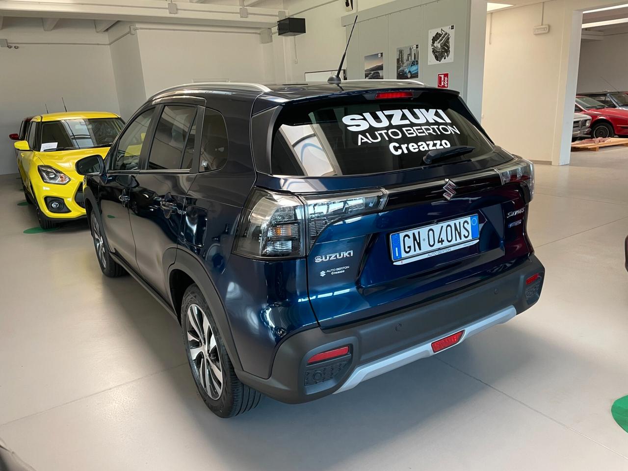 Suzuki S-Cross 1.4 Hybrid Top