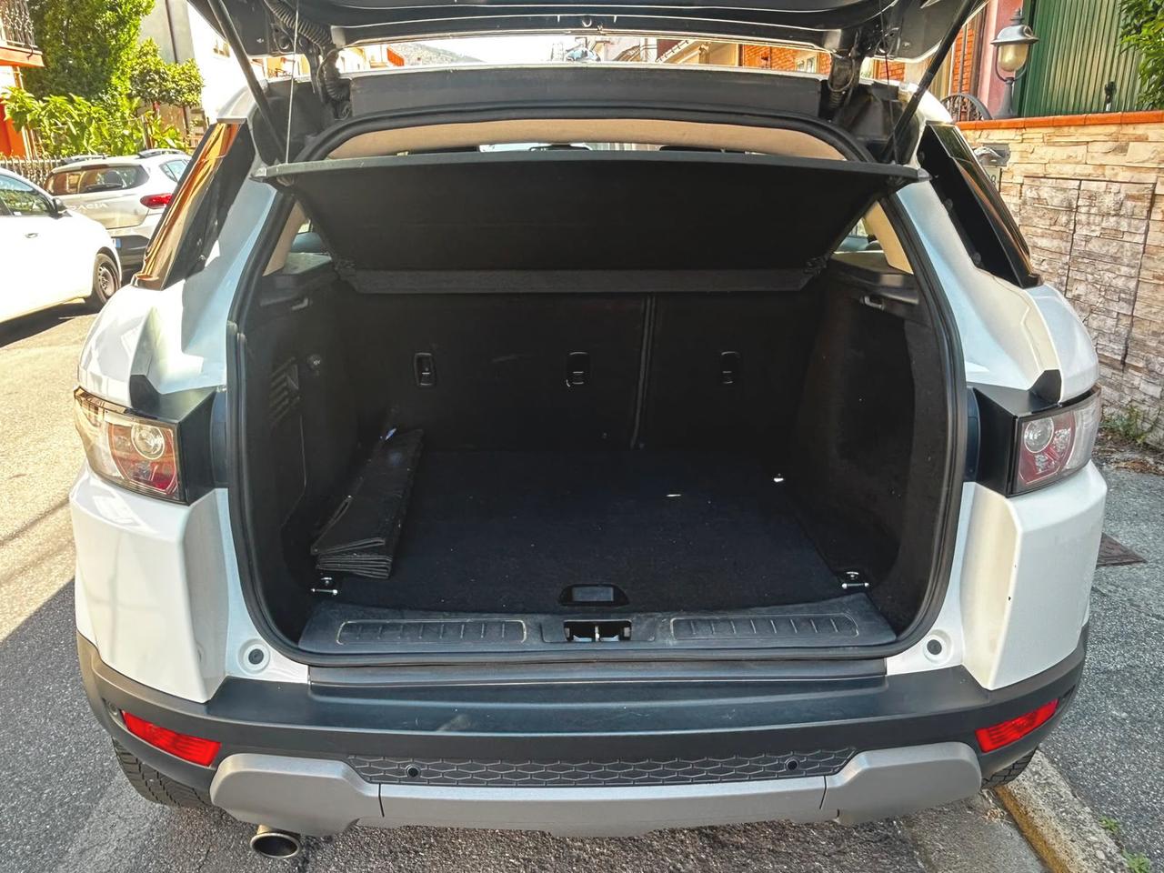 Land Rover Range Rover Evoque 2.2CC 150CV PRESTIGE