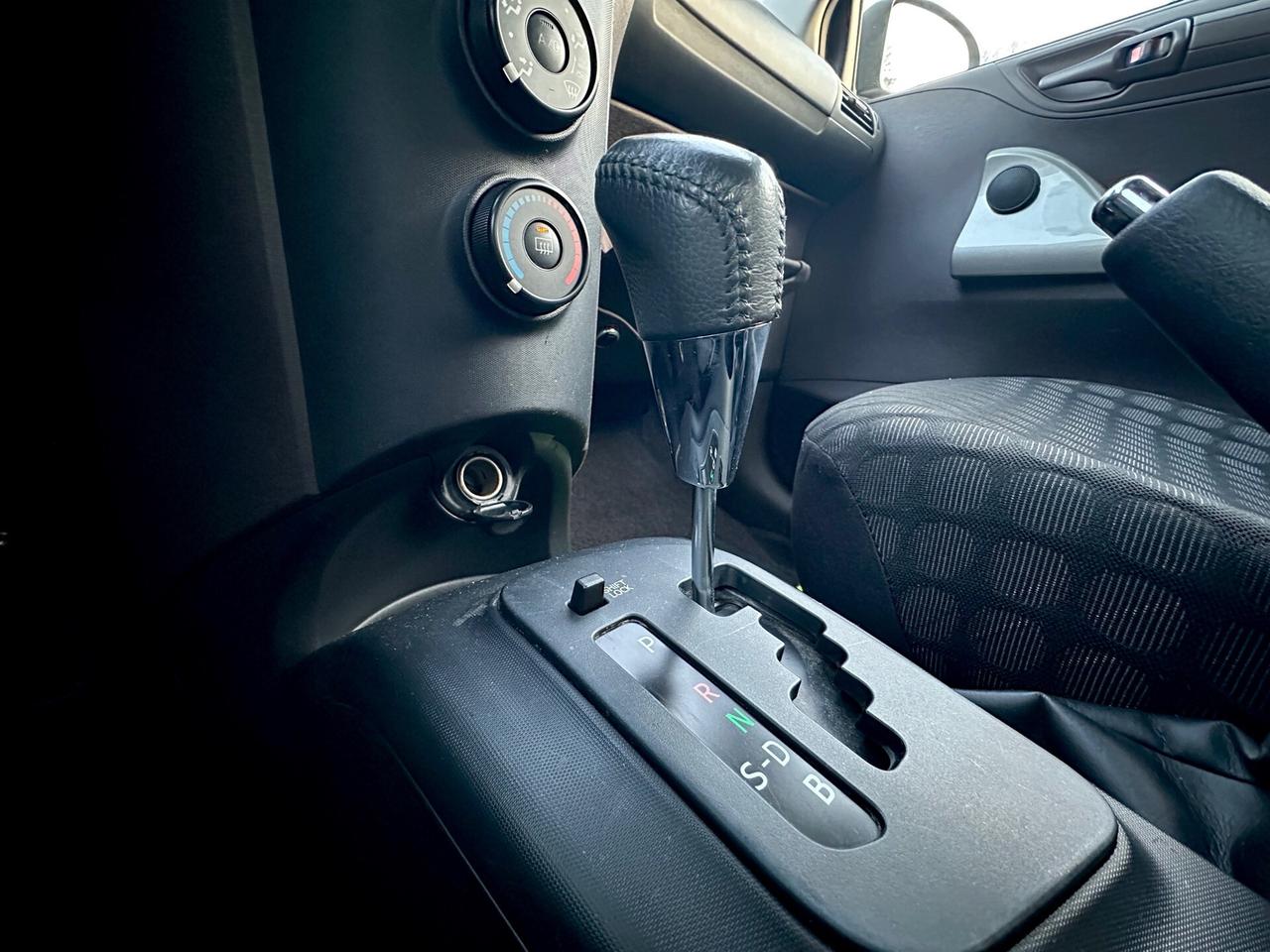 Toyota iQ 1.0 Multidrive Aut. Cerchi Permute Rate GARANTITA