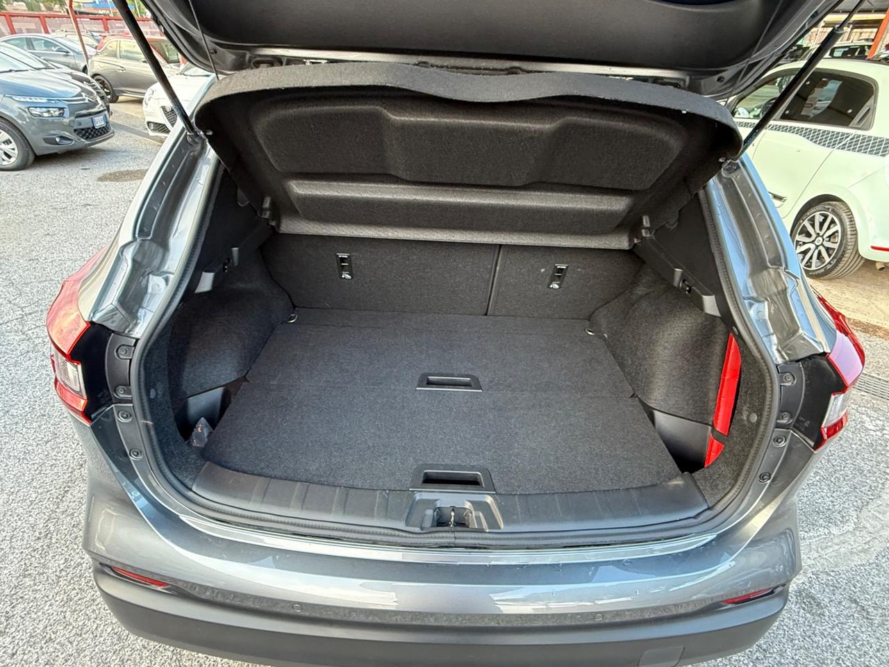 Qasqhqai 1.5 dci-unipro-( 69 mila km ) -unipro-rate