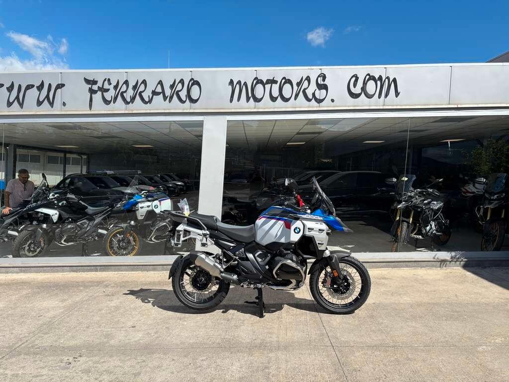 Bmw R 1300 GS ADV Trophy Nuovo pronto consegna Tua a solo 245 Euro al mese