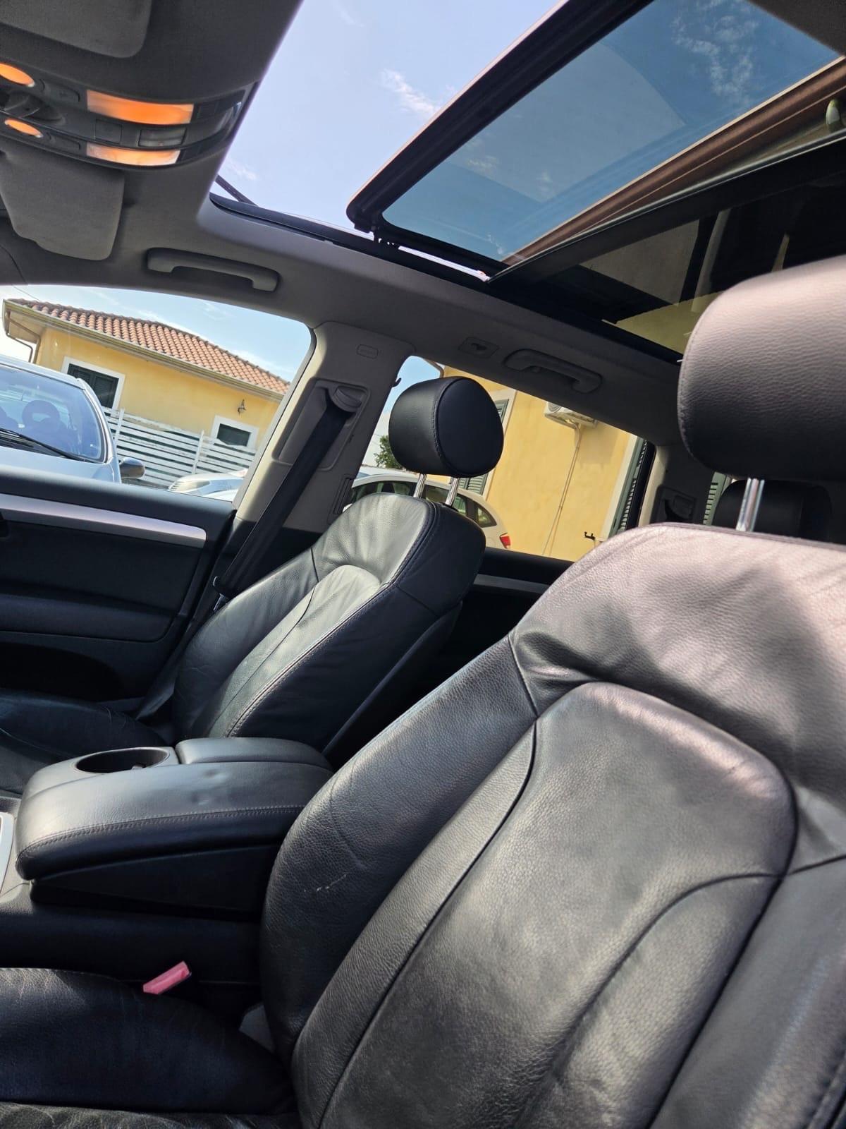 Audi Q7 3.0 V6 TDI 233CV quattro tiptronic km 160 mila unico proprietario