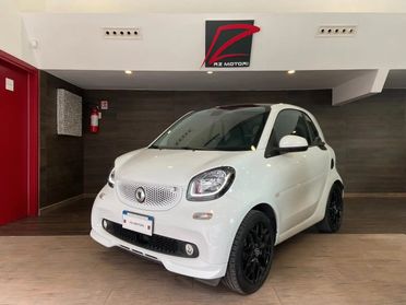 Smart ForTwo 90 0.9 Turbo twinamic Superpassion-FULL OPTIONAL-ITALIANA-TAGLIANDI MERCEDES