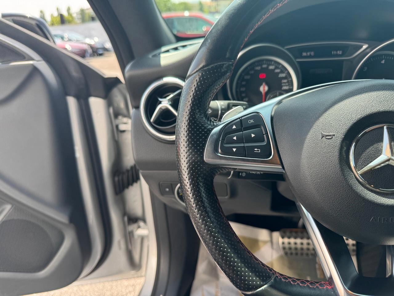 Mercedes-benz CLA 180d Automatic Premium