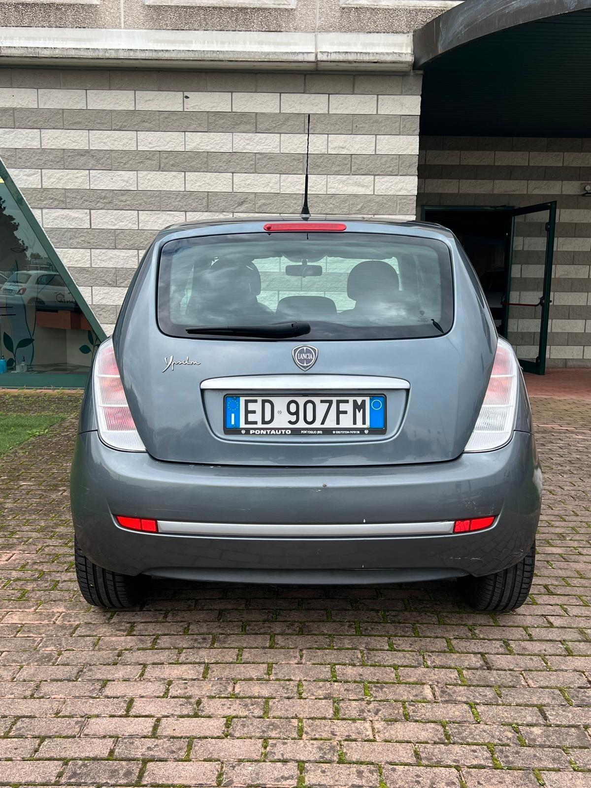 Lancia Ypsilon 1.2 Argento