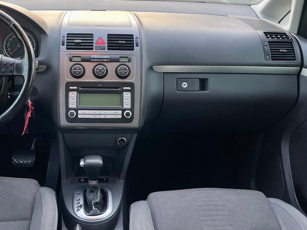 Volkswagen Touran 1.4 16V TSI Highline